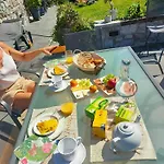 Le Val Du Vieux Chene D'hotes Oda ve Kahvaltı 3*