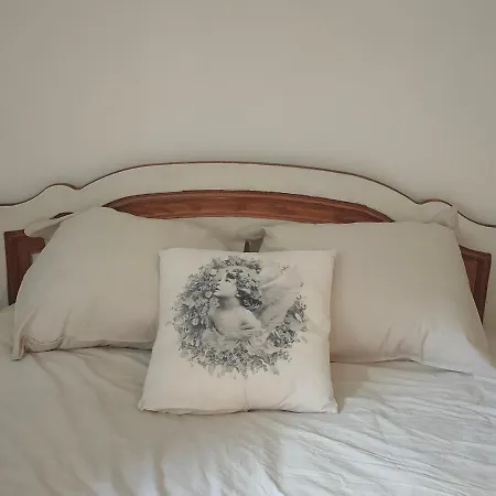 Le Val Du Vieux Chene Bed & Breakfast *