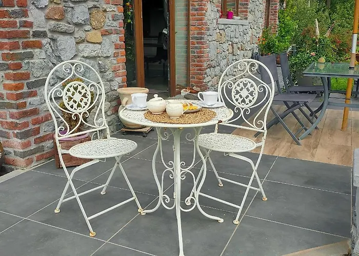 Frühstückspension Le Val Du Vieux Chene D'hotes Walcourt