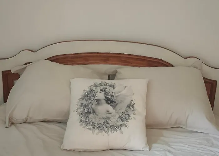 Le Val Du Vieux Chene Bed & Breakfast 3*