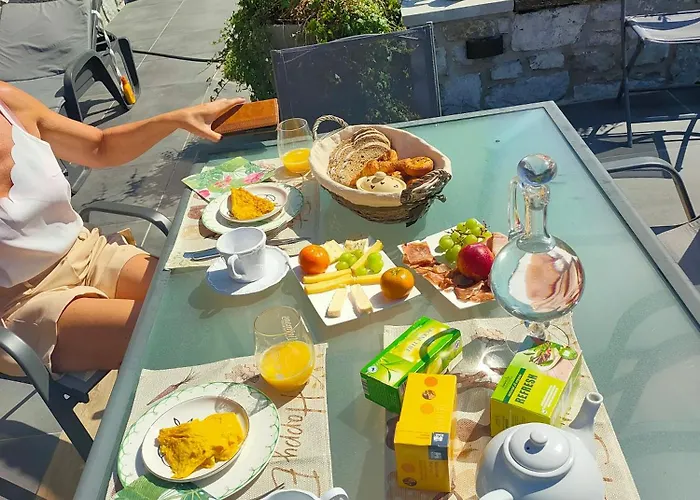 Le Val Du Vieux Chene Bed & Breakfast 3*